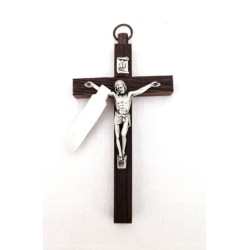 Crucifix en bois de noyer avec Christ argenté. 10 cm