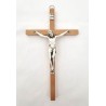 Crucifix en bois de hêtre avec boite. 20 cm