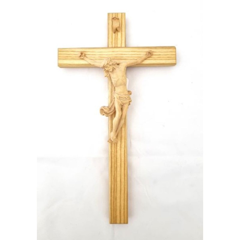 Croix en bois avec corps du Christ naturel. 51/25 cm