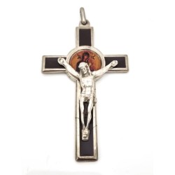 Croix en métal avec la Vierge du Perpétuel secours