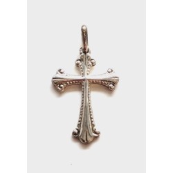 Pendentif croix trilobée en argent. 22 mm