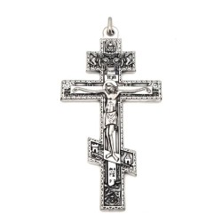 Croix orthodoxe en métal oxydé. 8.7/4.5 cm