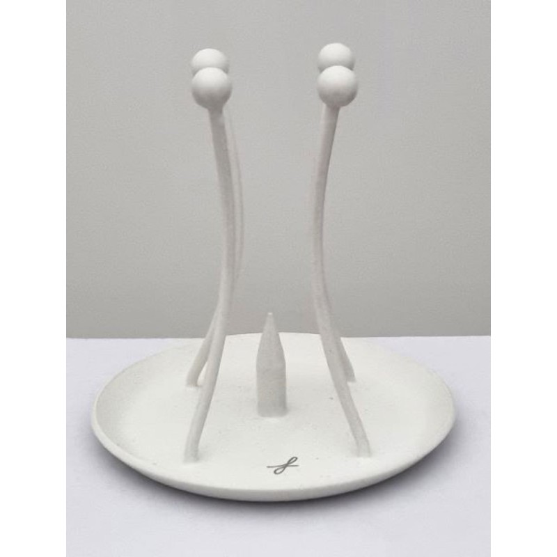 Een moderne witte bloemloze. tien centimeter hoog. 10 cm in diameter