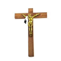Crucifix en bois avec Christ doré