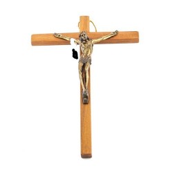 Crucifix en bois avec Christ bronze