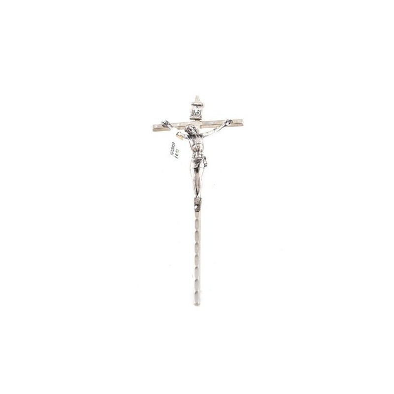 Kruisbeeld met Christus in zilveren metaal. 15 cm