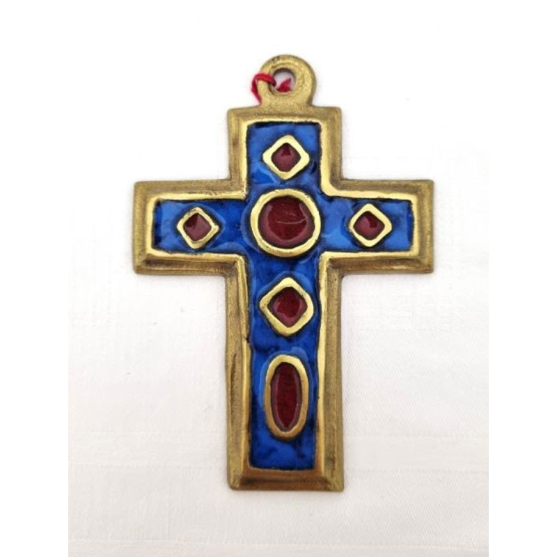 Croix en bronze émaillé. 11 cm