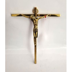 Een geslepen koperen kruis met Christus in brons. 14 cm