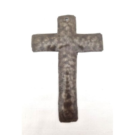 Croix artisanale fabriquée en Haïti. modèle petit de 8.5/12.5 cm