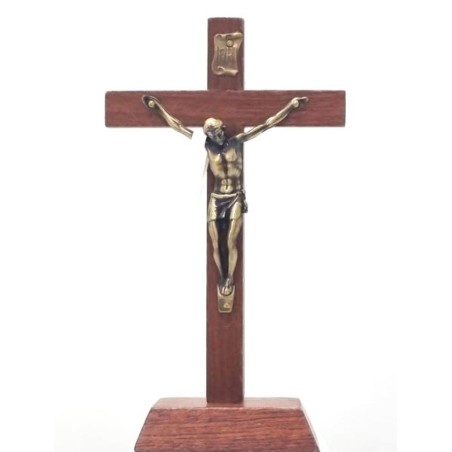 Croix avec Christ. 16 cm