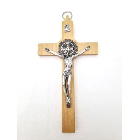 Croix de Saint Benoît en bois naturel. 20/10 cm