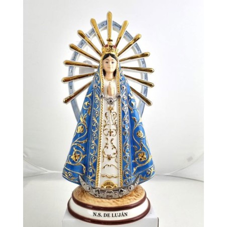 Statue de Notre Dame de Lujan en porcelaine. 40 cm. peut se mettre à l'extérieur