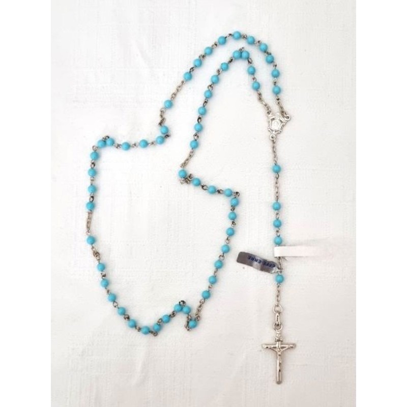 Chapelet en argent avec des perles en pierre turquoise