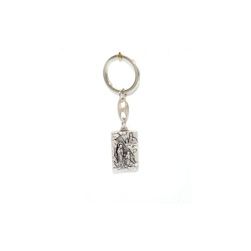 Metalen sleutelhangers van St. Christophe en ND van Lourdes
