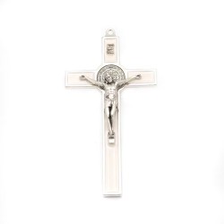 Sint Benedictuskruis in metaal en wit emaille 13,5 cm