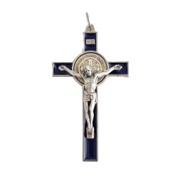 Pendentif croix de Saint Benoit en métal et émail