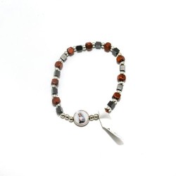 Bracelet tricolore avec des perles cubiques