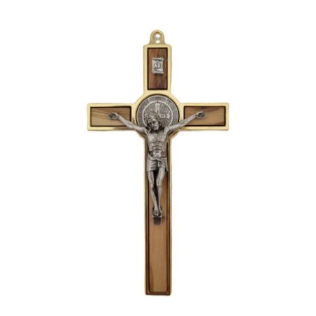 Croix St. Benoit métal doré 13.5cm avec insert en bois d'olivier