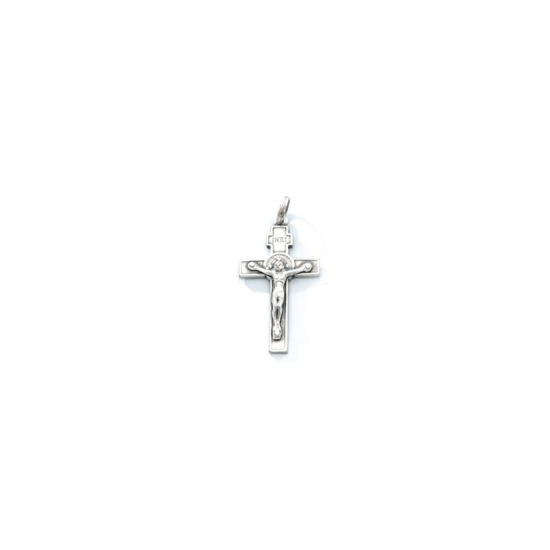 Pendentif croix de Saint Benoit en argent. 30 mm