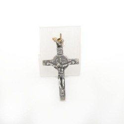 Pendentif croix de Saint Benoit en argent. 35 mm