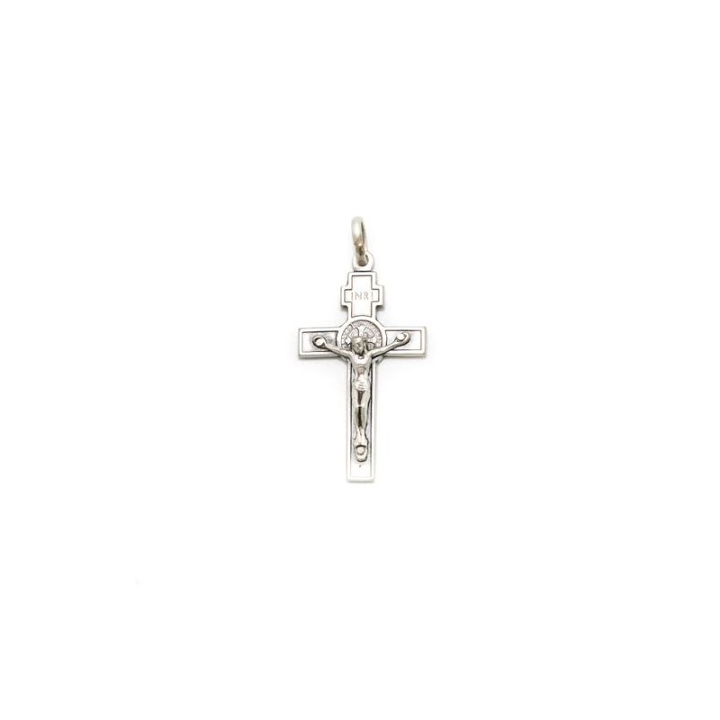 Pendentif croix de Saint Benoit en argent. 40 mm