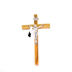 Crucifix in olijfhout met zilver Christus. 13 cm