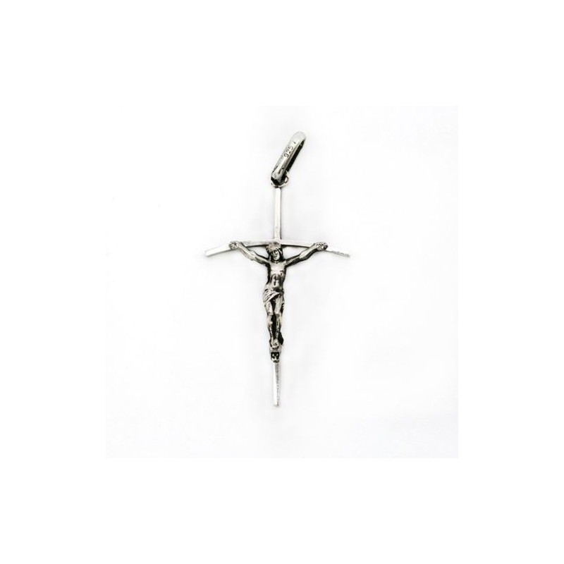 Pendentif crucifix en argent. 30 mm