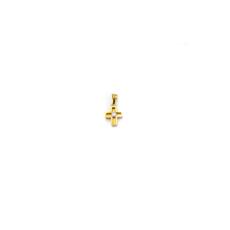 Pendentif croix en or 8 carats et brillants. 10 mm