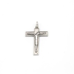 Crucifix-hanger in zilvermetaal. 50 mm