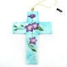 Blauw parelvormig kruis met houten bloemen