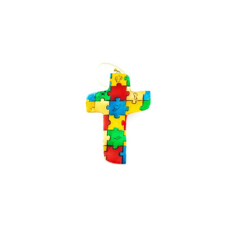Croix bois fin recouverte de résine avec un motif puzzle multicolore 12x8.5cm 