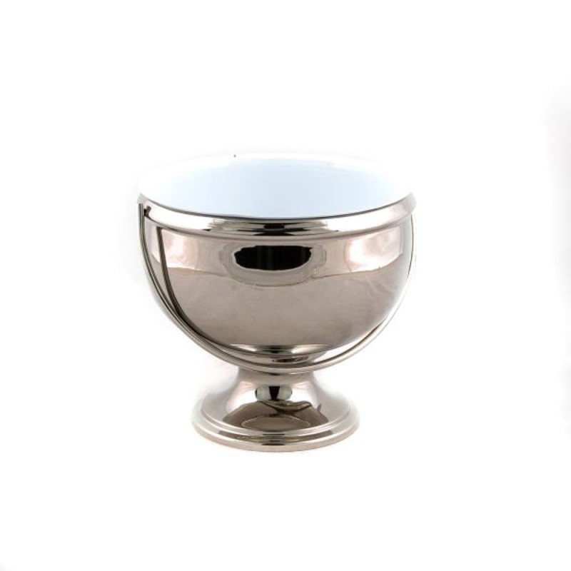 Emmer chromen zegen. 19 cm hoog. 18 cm in diameter
