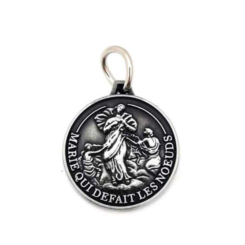 Mary metalen medaille die de knooppunten verslaat