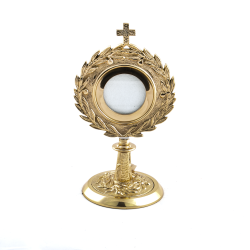 Gouden ostenoir. 27 cm hoog