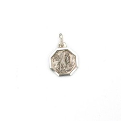 Médaille de l'Apparition de Lourdes en argent. 12 mm