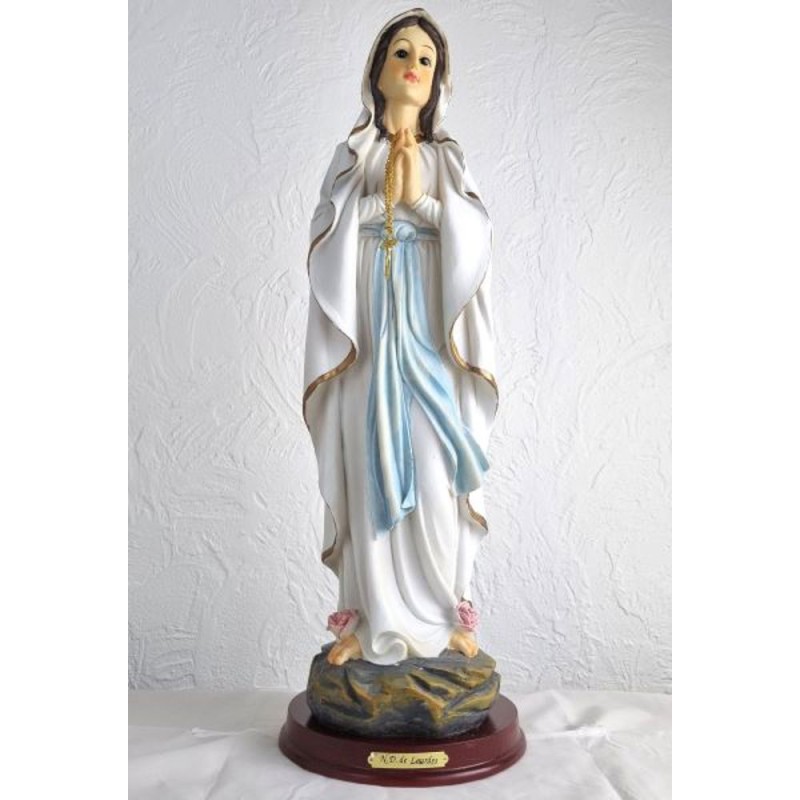 Standbeeld van Onze Lieve Vrouw van Lourdes in hars. 60 cm