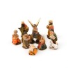 Crèche samengesteld uit 11 delen van hars. 3 cm