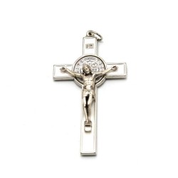 Pendentif croix de Saint Benoit en métal et émail
