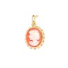 Pendentif en or 18 carats avec camée. 15 mm