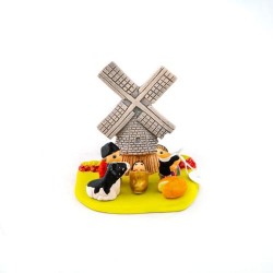 Een keramische Hollandse crèche. 8/7 cm