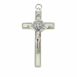 Croix de Saint Benoit en métal avec émail lumineux. 20 cm
