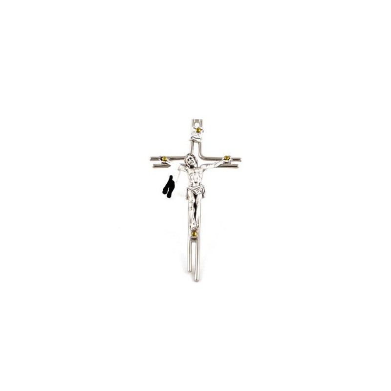 Crucifix en métal argenté avec Christ en métal oxydé. 12/6 cm