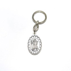 Porte-clés multi-saints en métal oxydé. 3.8 cm