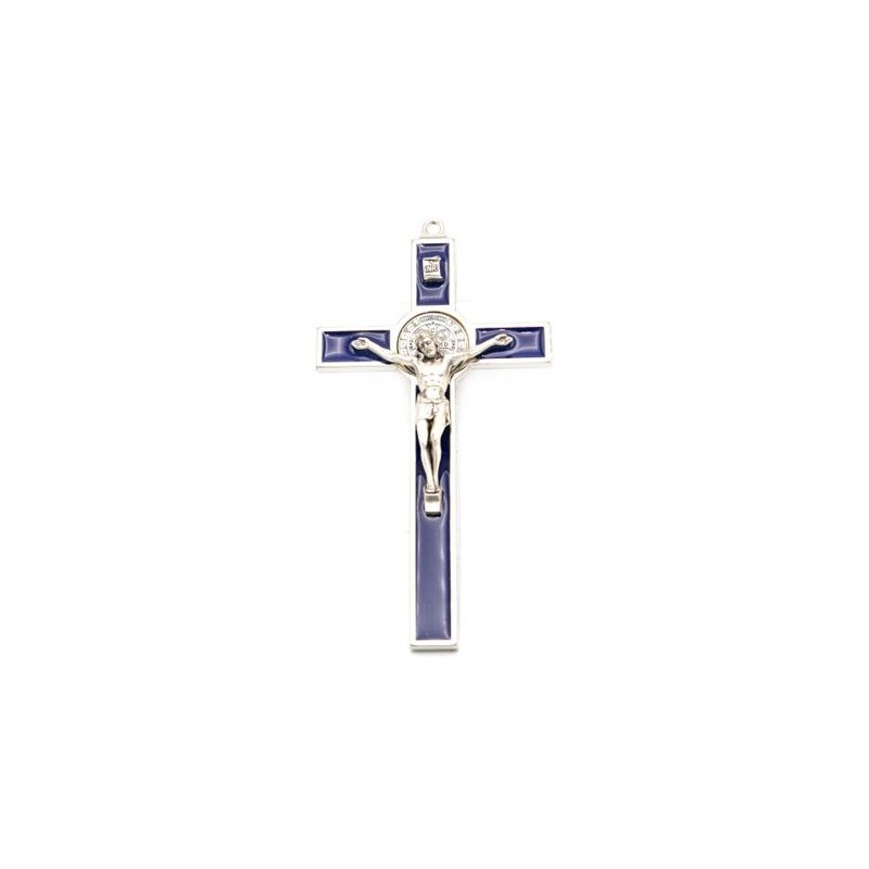 Croix de Saint Benoit en métal et émail