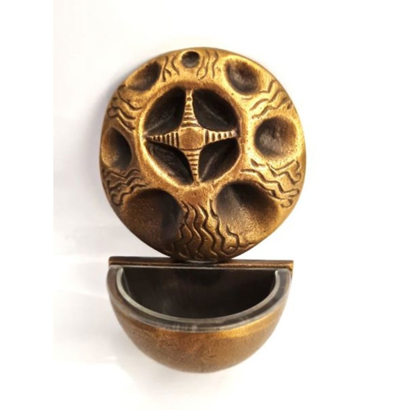 Bénitier en bronze
